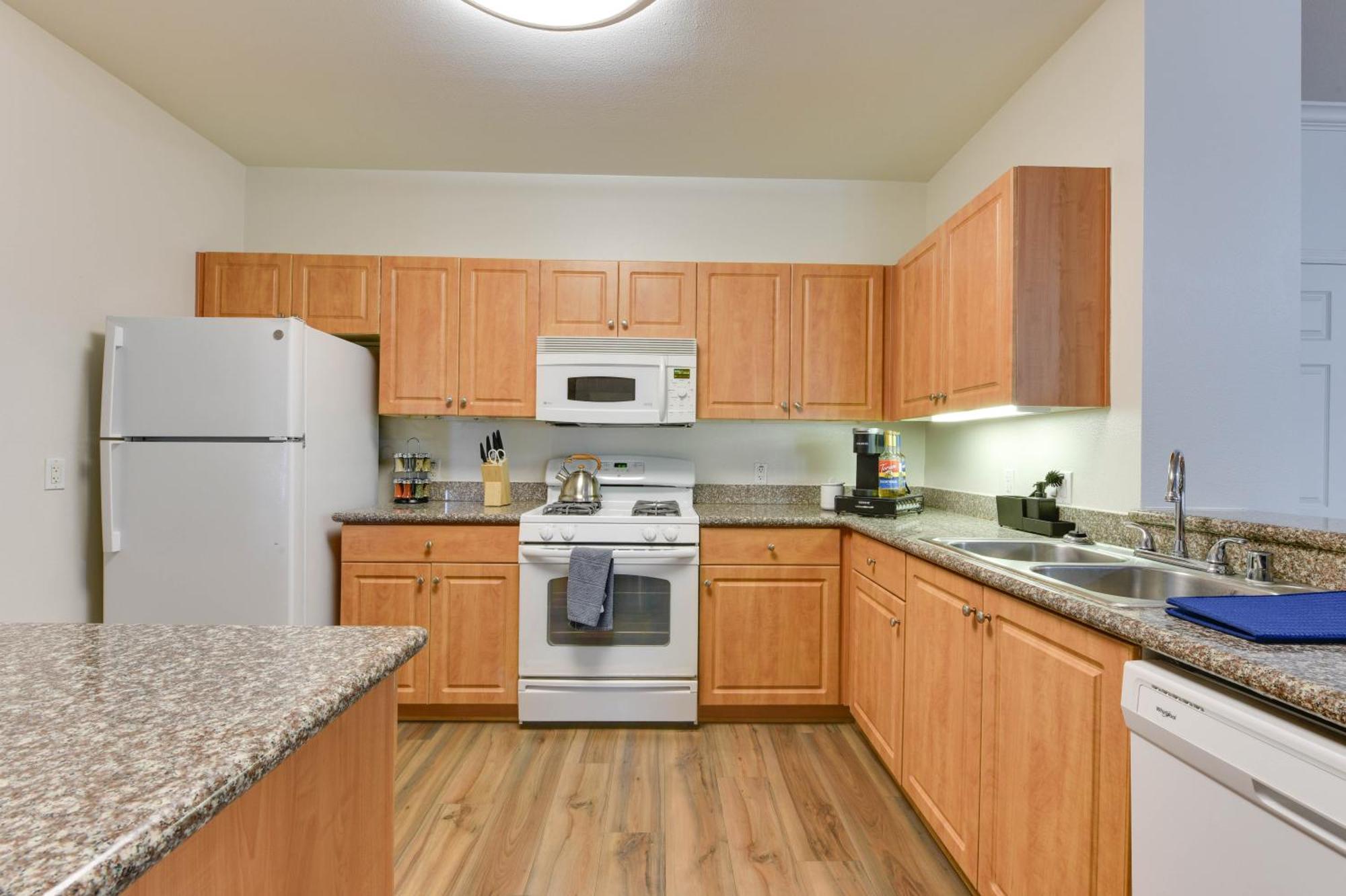Spacious, Comfortable, And Apartment Los Angeles