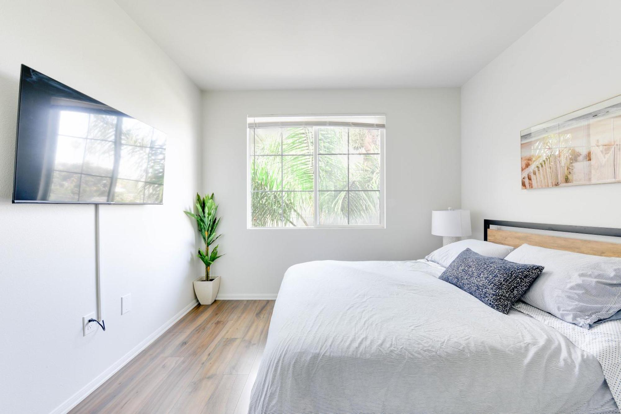 Spacious, Comfortable, And Los Angeles