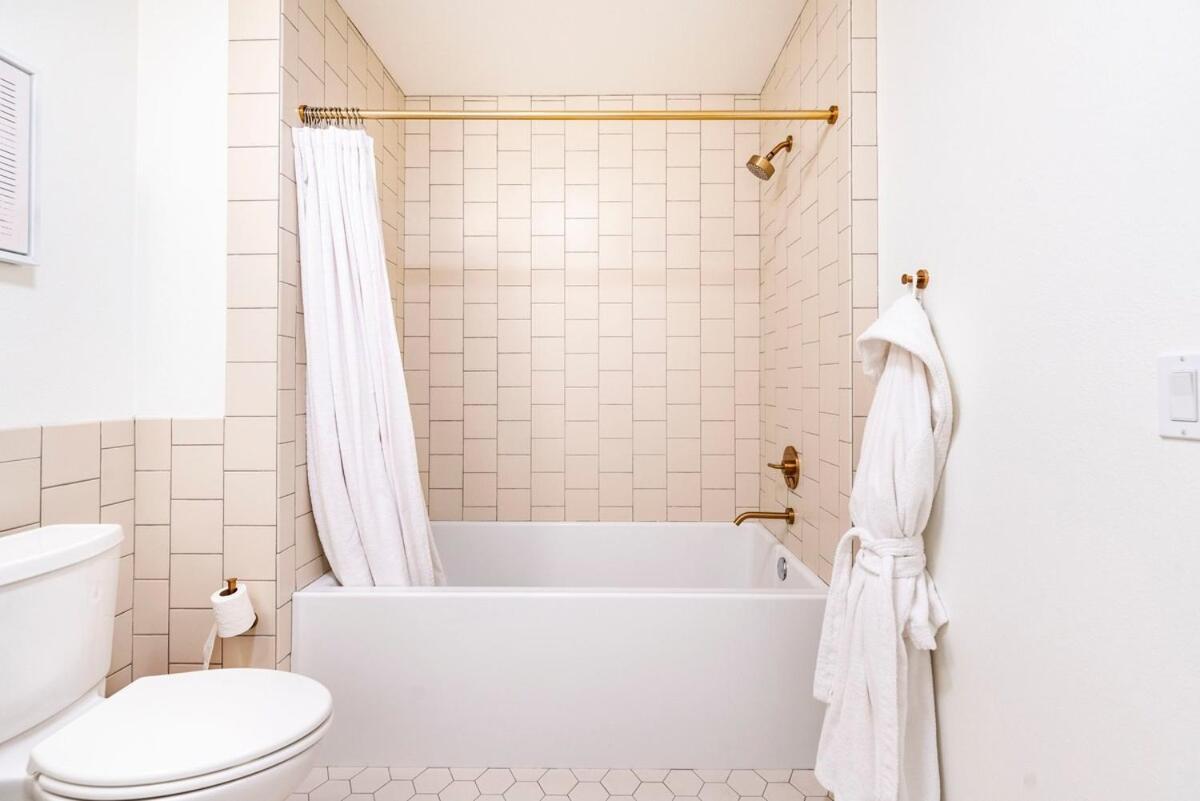Apartamento 2br Hollywood Luxurious