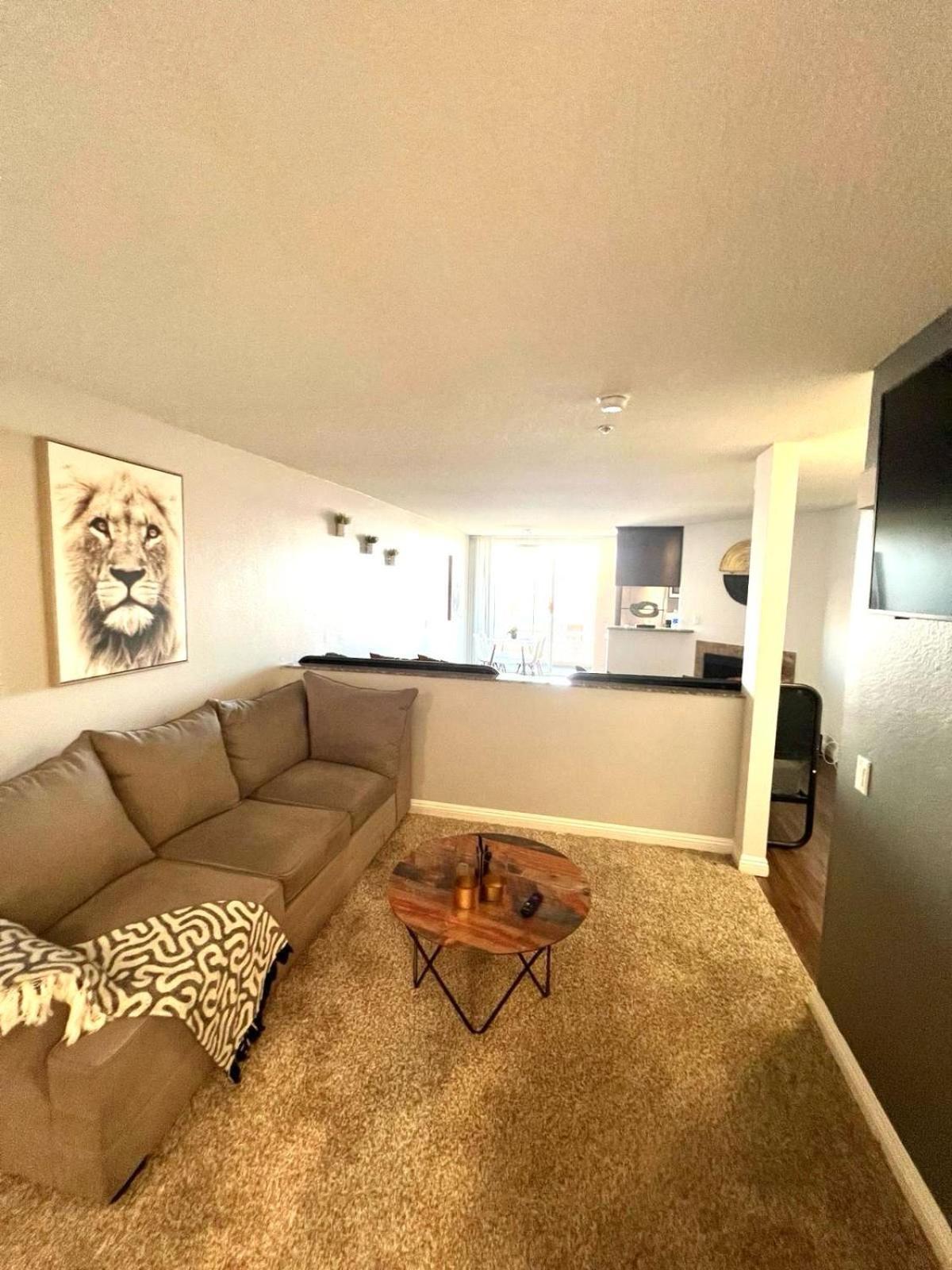 Amazing Universal Loft Free Parking Apartment Los Angeles