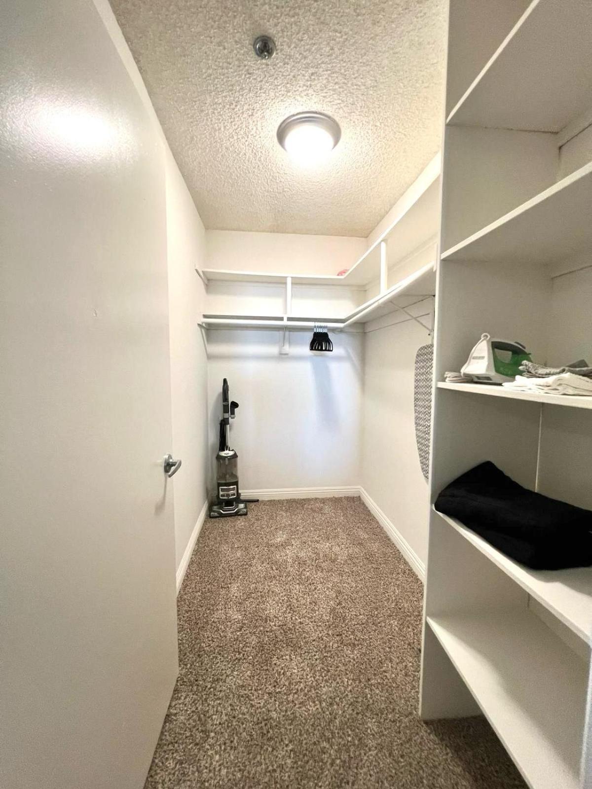 Apartment Amazing Universal Loft Free Parking