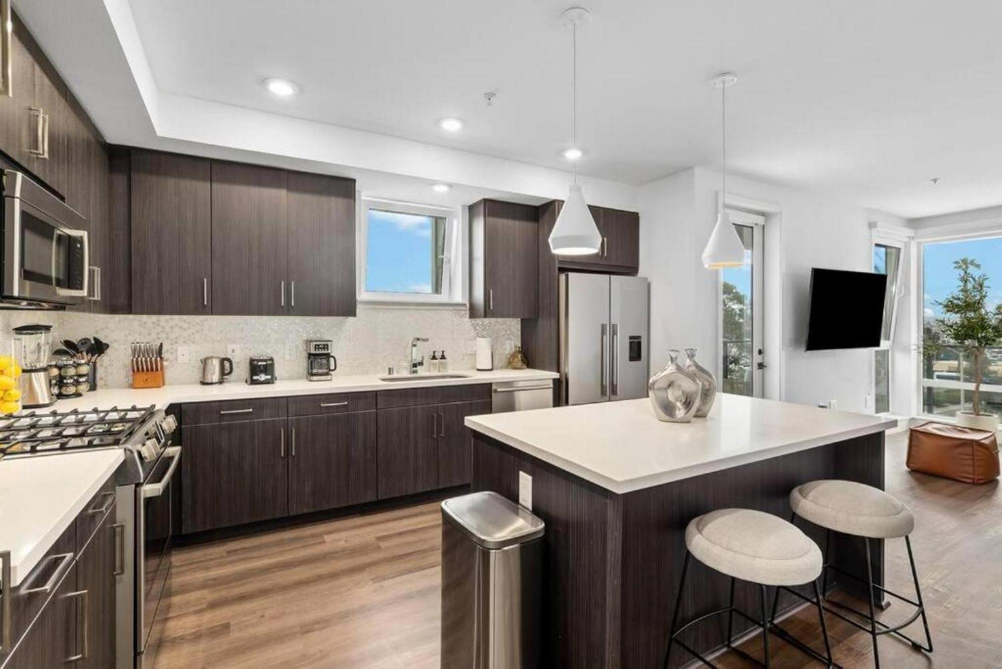 Apartment Dream Coastal Retreat Marina View Harbor Haven *