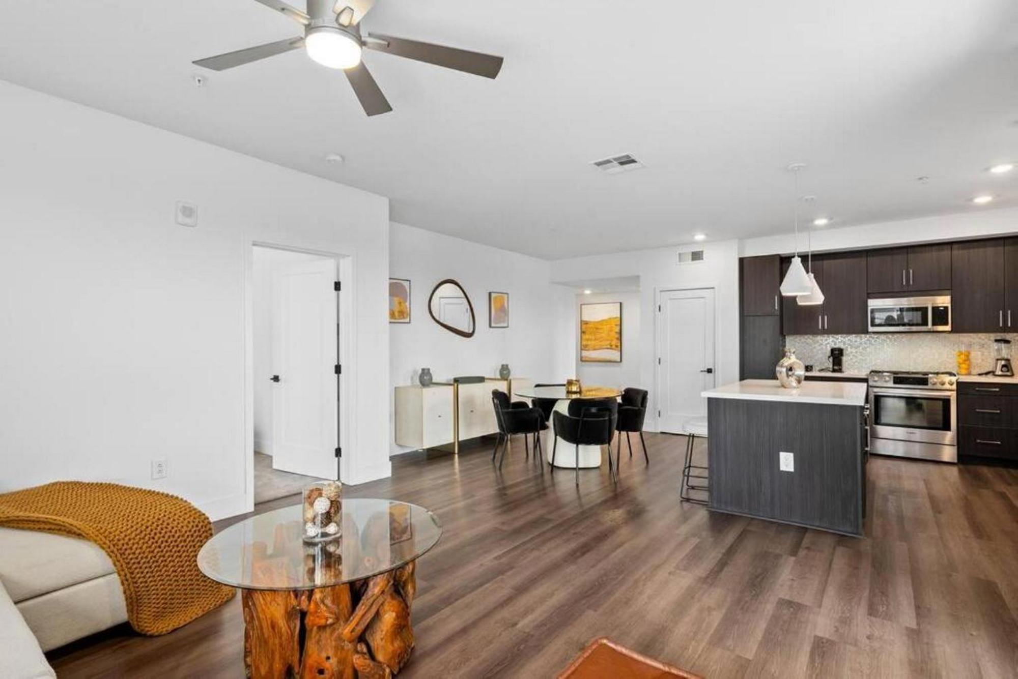 Apartment Dream Coastal Retreat Marina View Harbor Haven