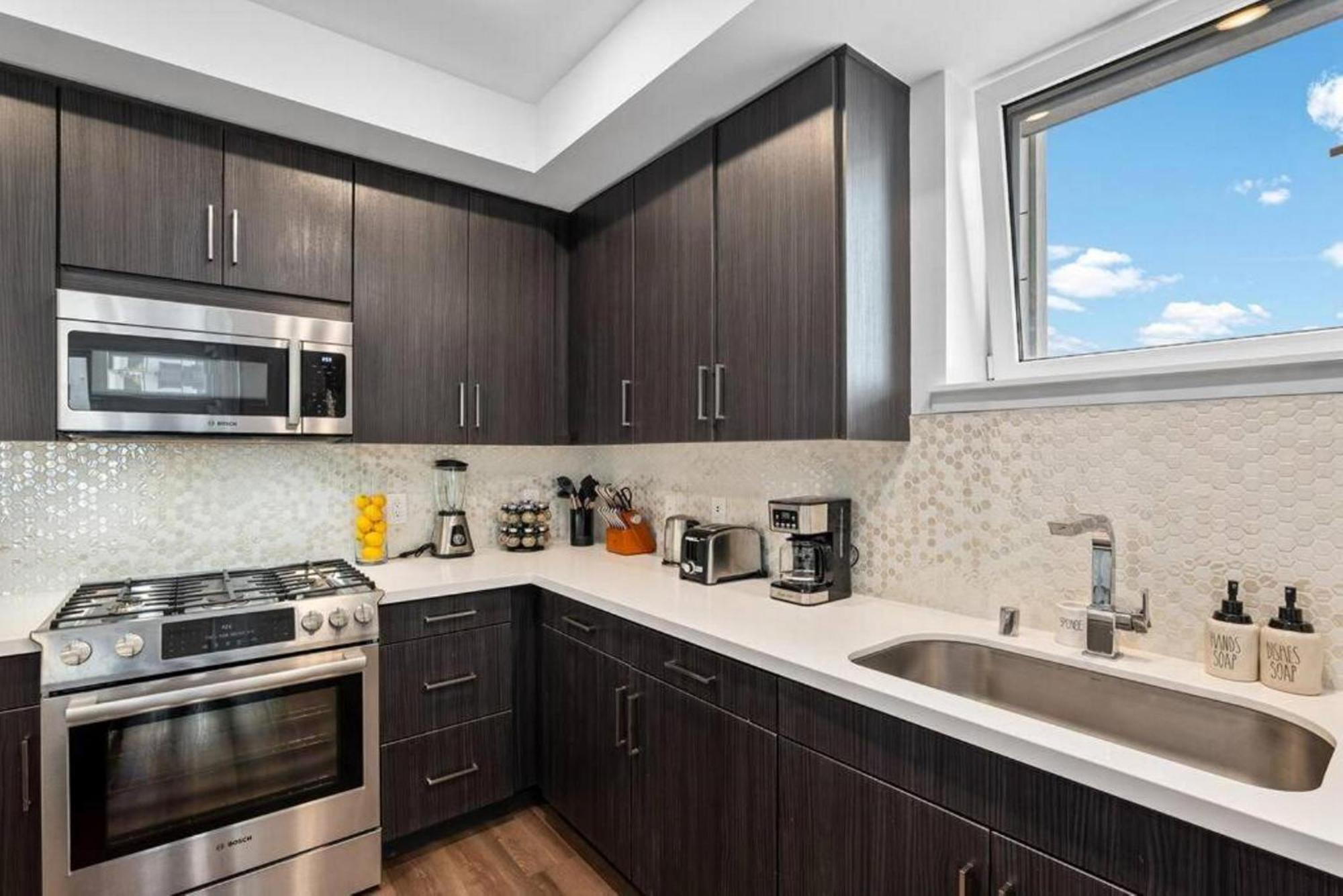 Apartment Dream Coastal Retreat Marina View Harbor Haven *