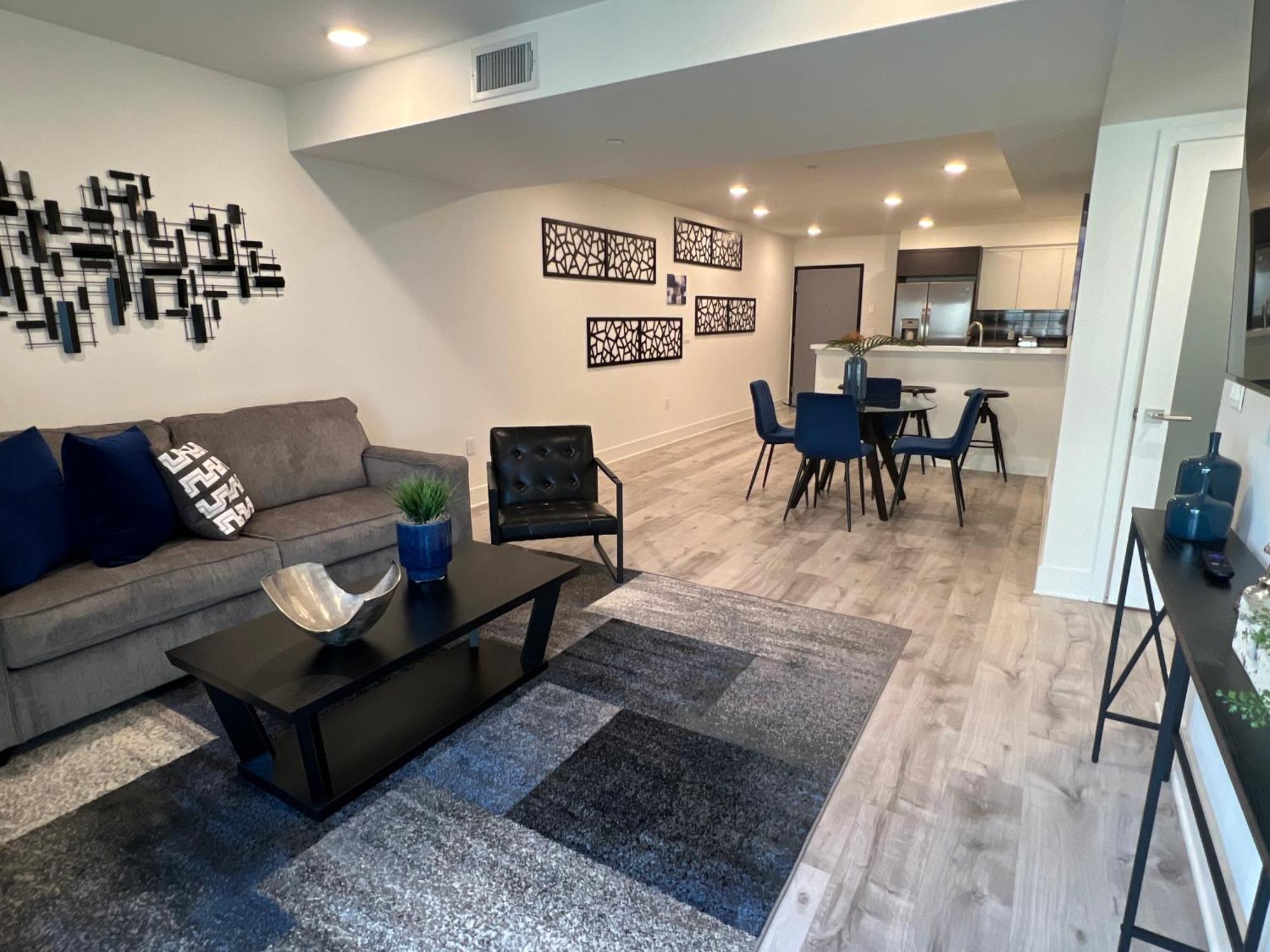 Century Cozy 2 Bedroom 4 Sleeps Crib W Parking 505 * Los Angeles