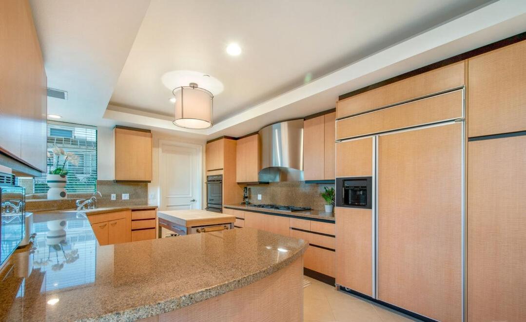 Apartment Exquisite 3 Bedroom Santa Monica Penthouse *
