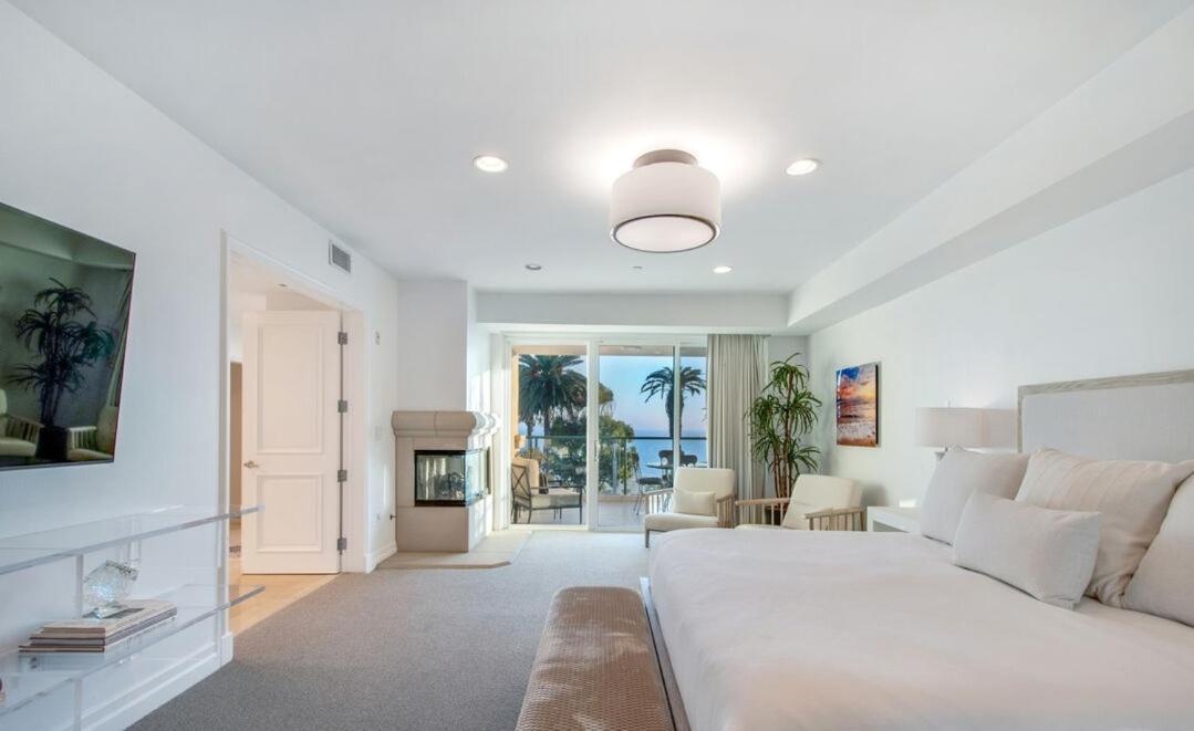 Exquisite 3 Bedroom Santa Monica Penthouse * Los Angeles