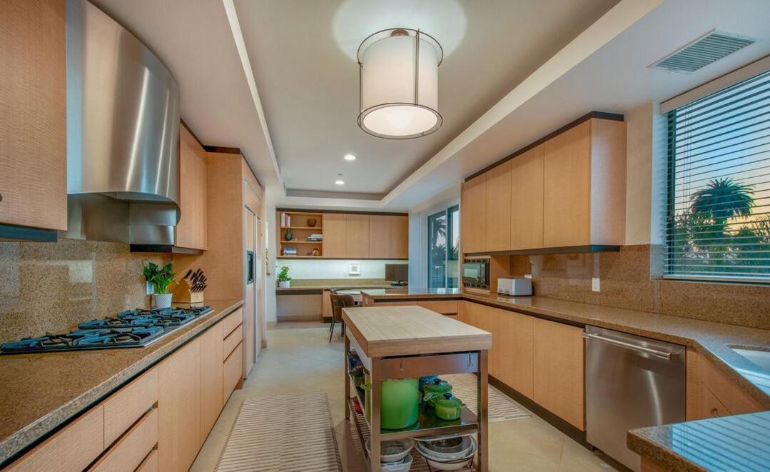 Exquisite 3 Bedroom Santa Monica Penthouse Los Angeles