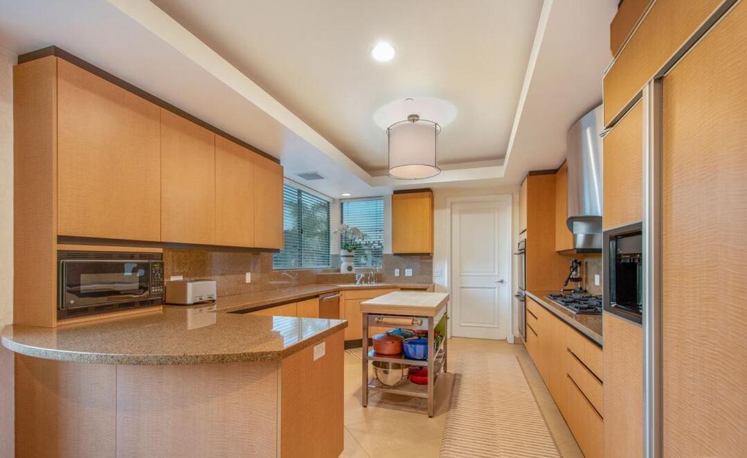 Apartment Exquisite 3 Bedroom Santa Monica Penthouse *