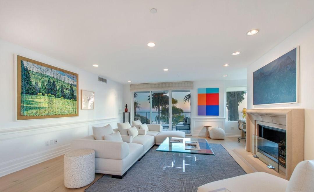 Exquisite 3 Bedroom Santa Monica Penthouse * Los Angeles