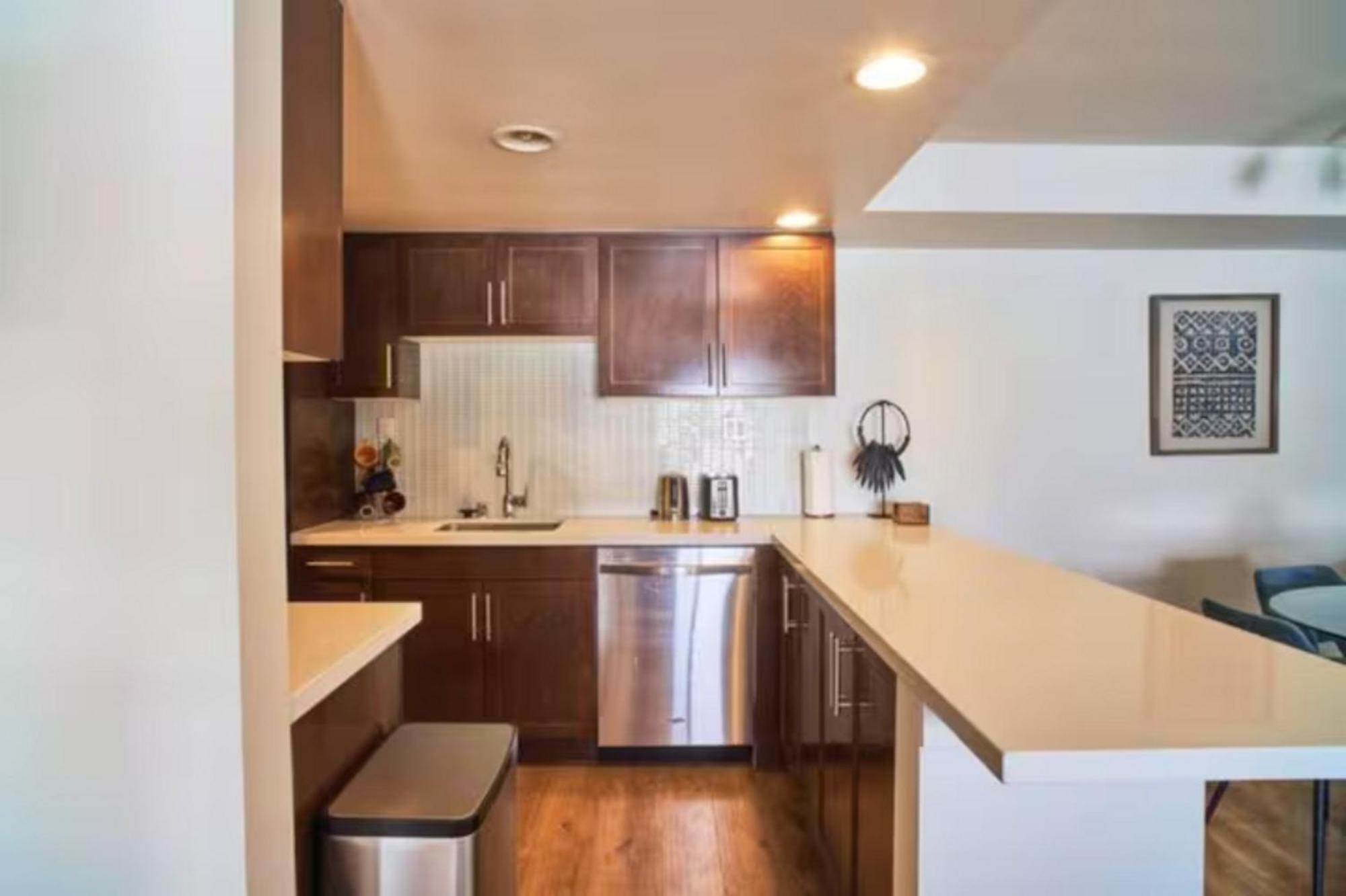 Blue Agate - Seaside Bright 2br With Marina Views * Los Angeles