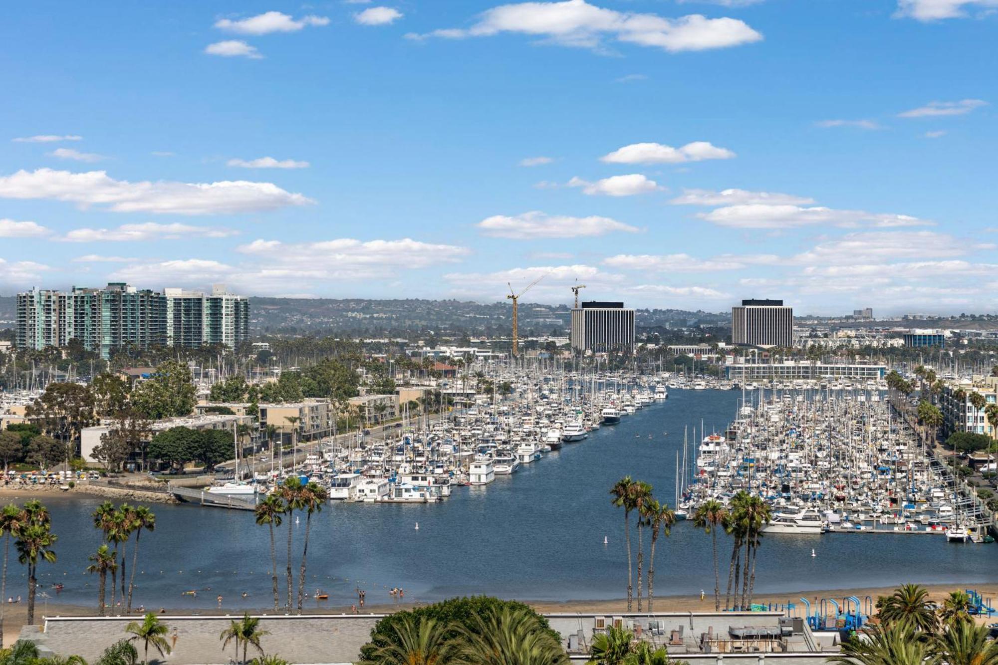 Marina With View * Los Angeles