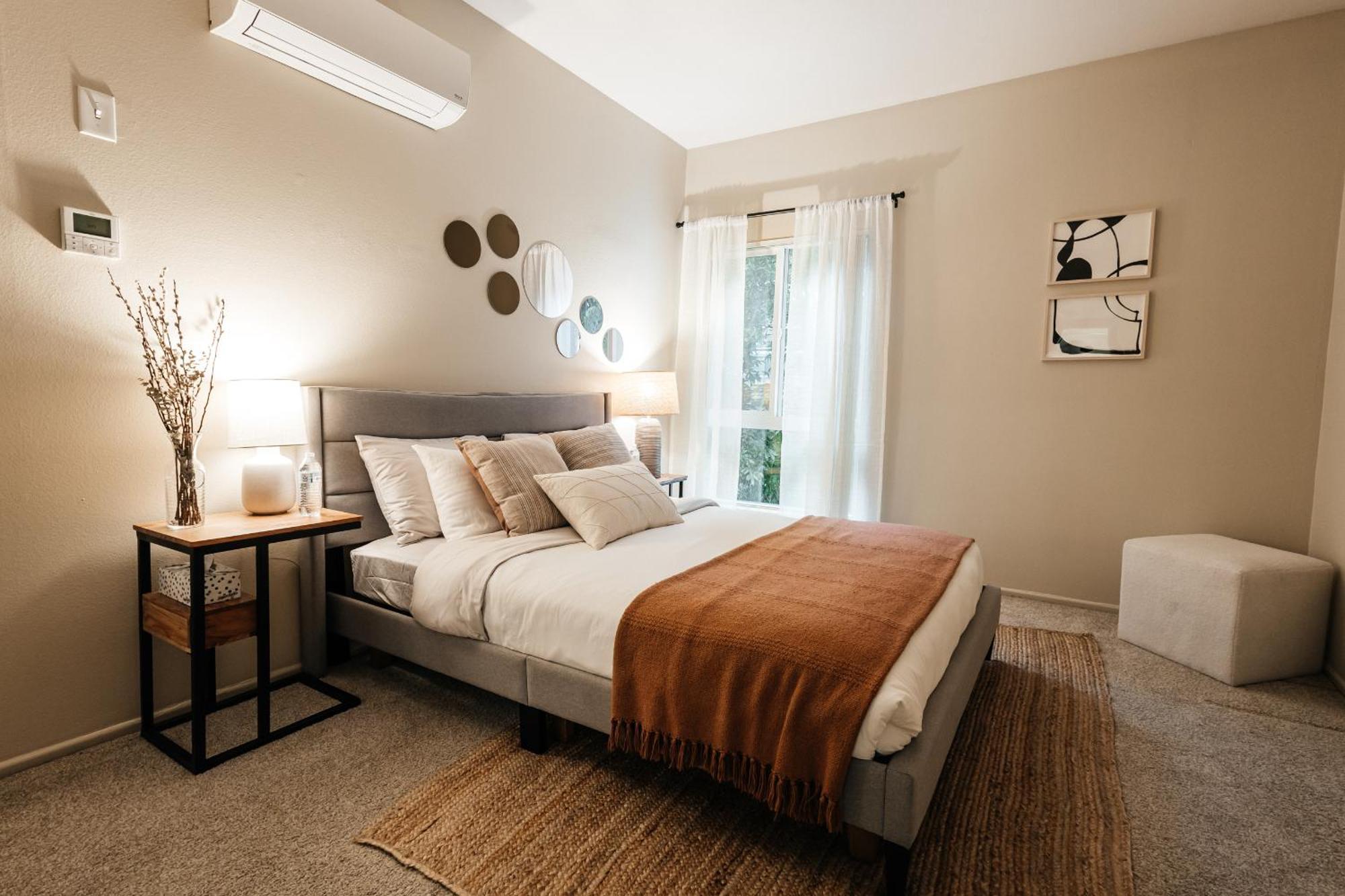 All You Need 1bd In Weho Los Angeles