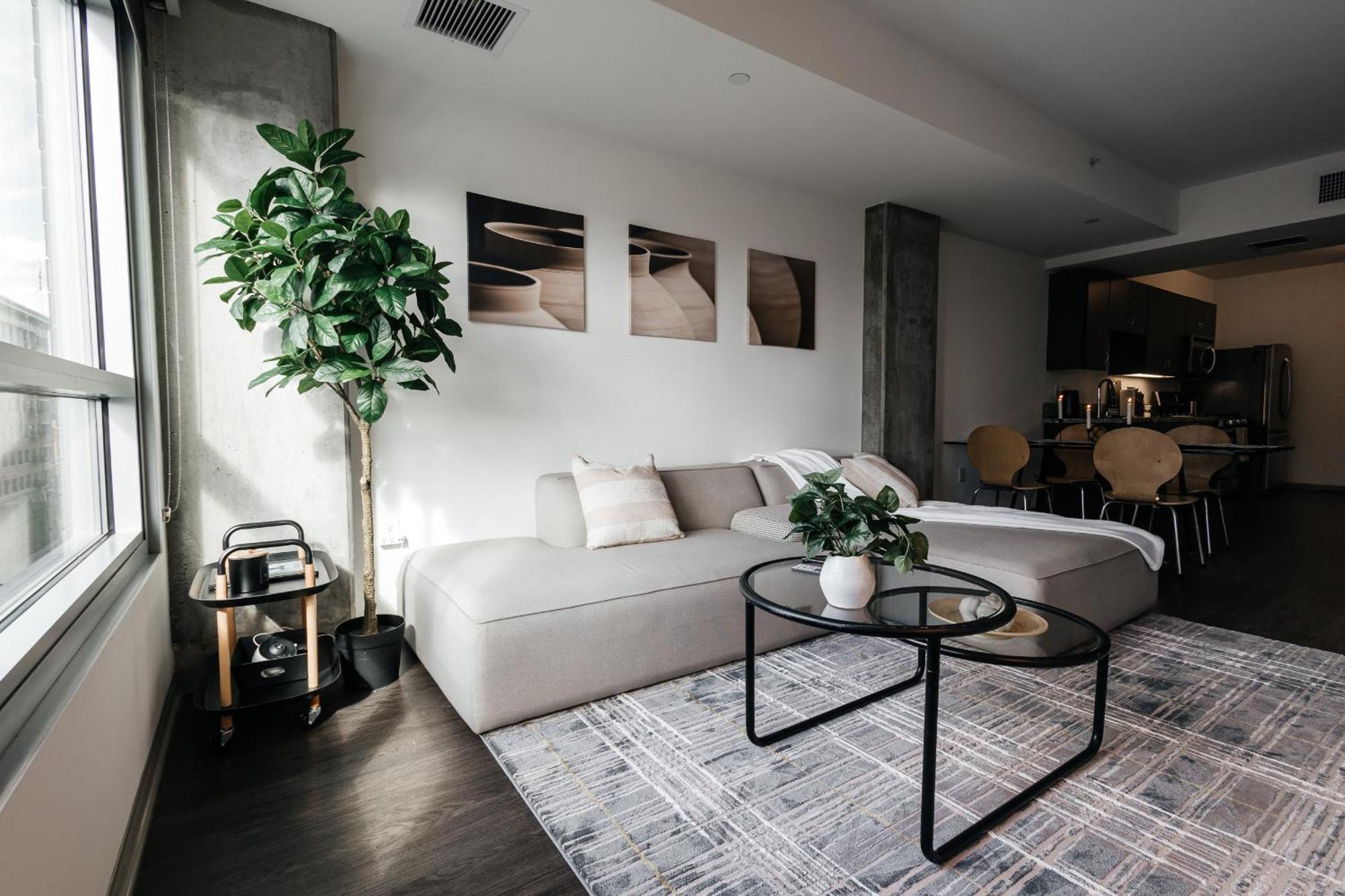 Apartment Luxurious Hollywood