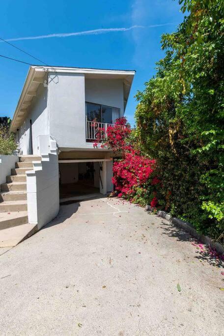 Stunning Hollywood Midcentury Modern-views-best Location! *