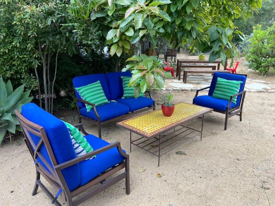 Stunning Hollywood Midcentury Modern-views-best Location! Holiday home Los Angeles