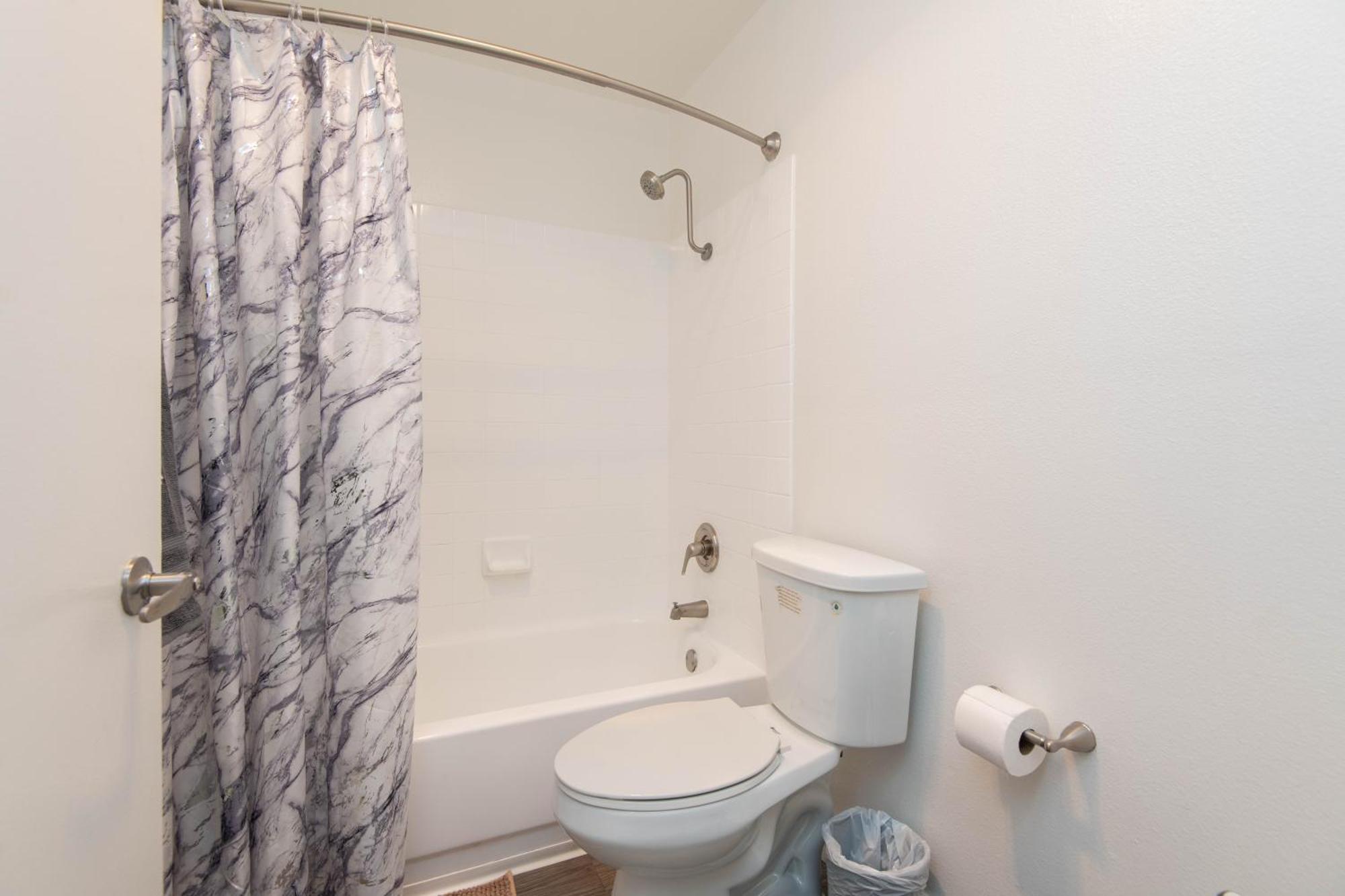 Heart Of Hollywood 2 Bedroom *