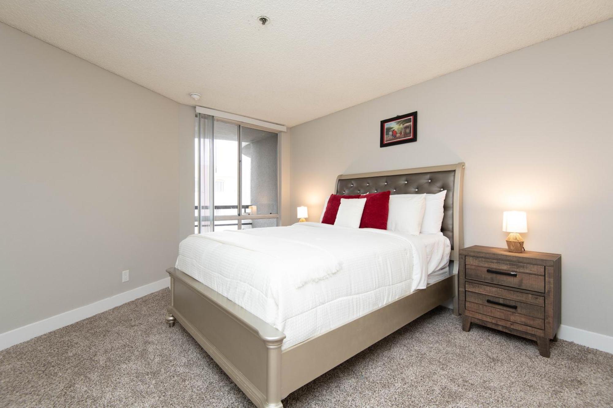 Apartment Heart Of Hollywood 2 Bedroom