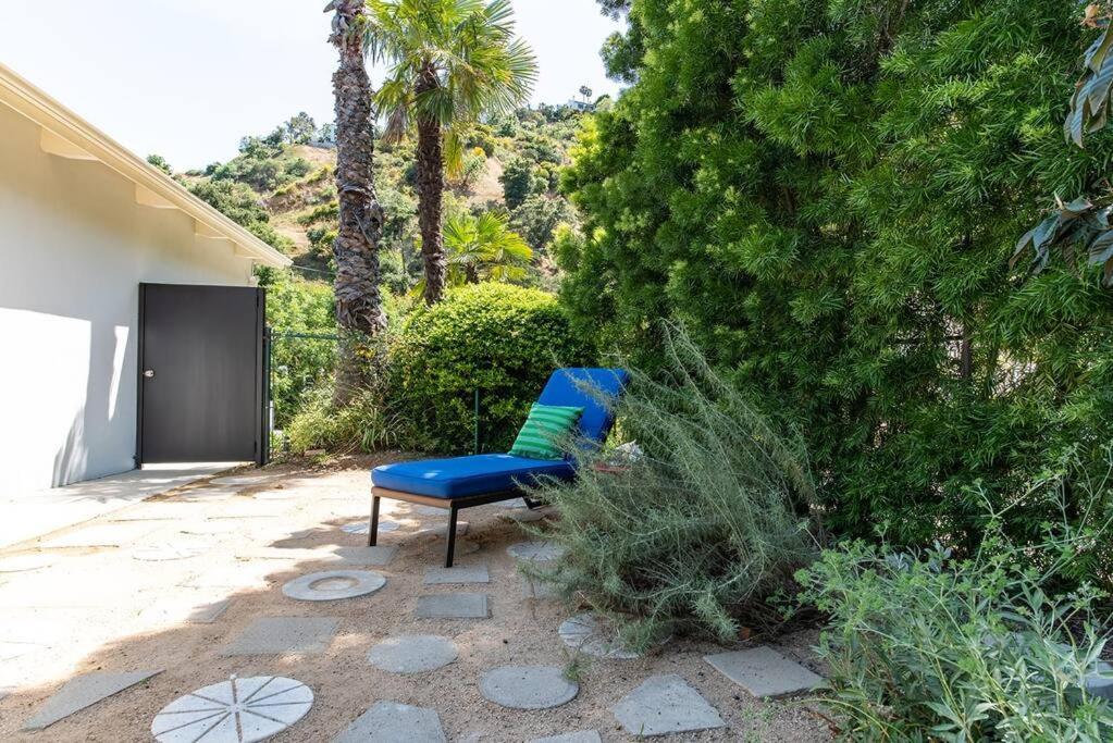 Stunning Hollywood Midcentury Modern-views-best Location! Holiday home