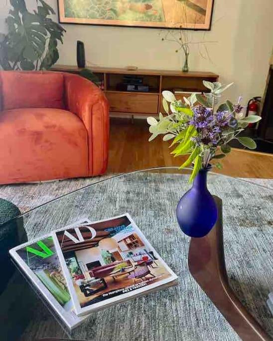 Holiday home Stunning Hollywood Midcentury Modern-views-best Location! Los Angeles
