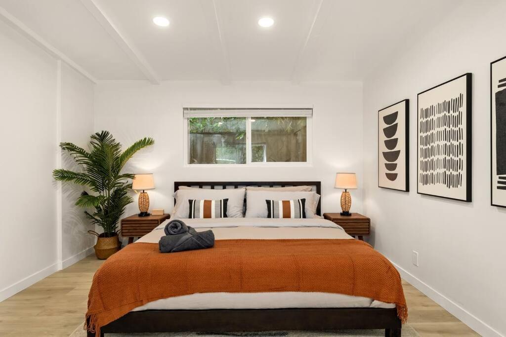 Holiday home Charming Zen Venice 3br W/patio & W/d Los Angeles