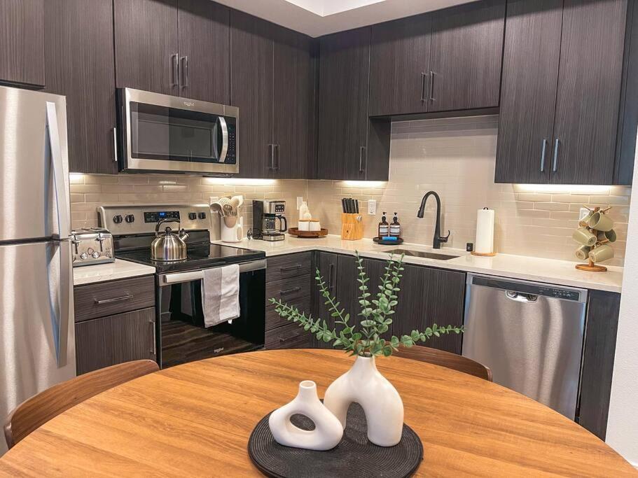 Luxury 1bdr Centrally Located In Hollywood * Los Angeles