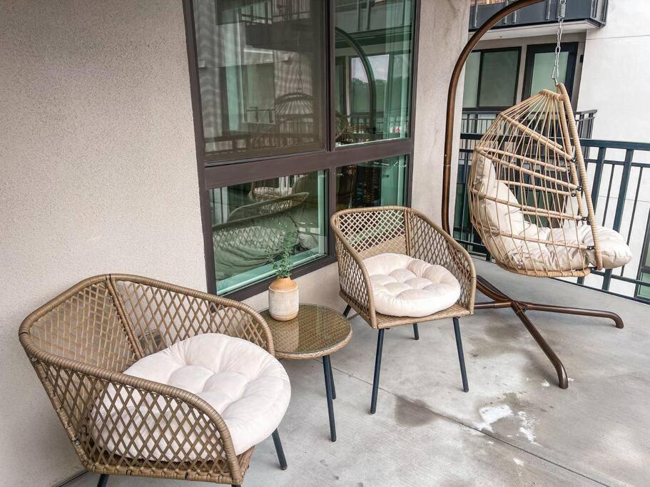 Apartment Luxury 1bdr Centrally Located In Hollywood