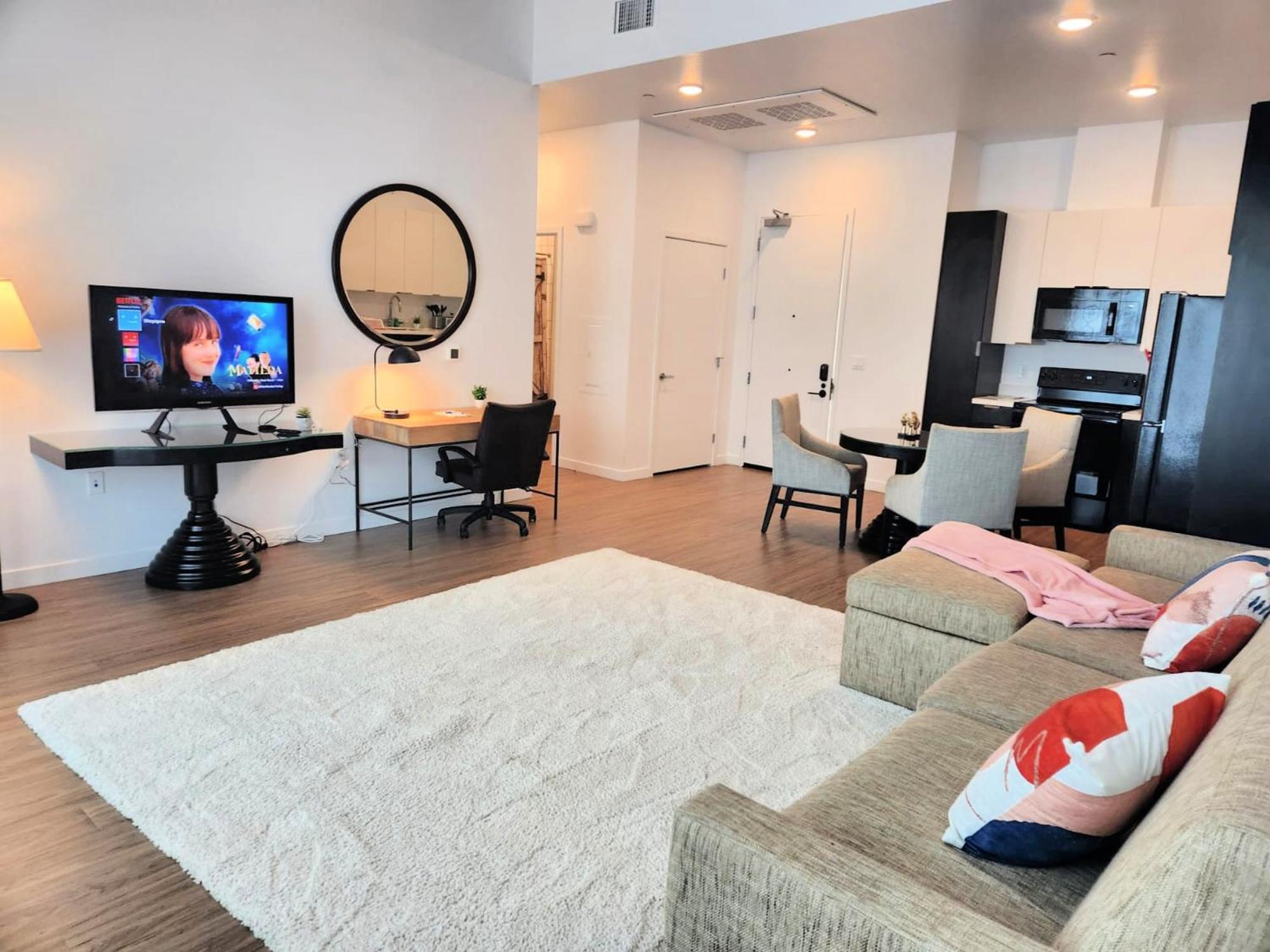 Stayspro - Cityscape Luxury Homes In The Heart Of Angeles *