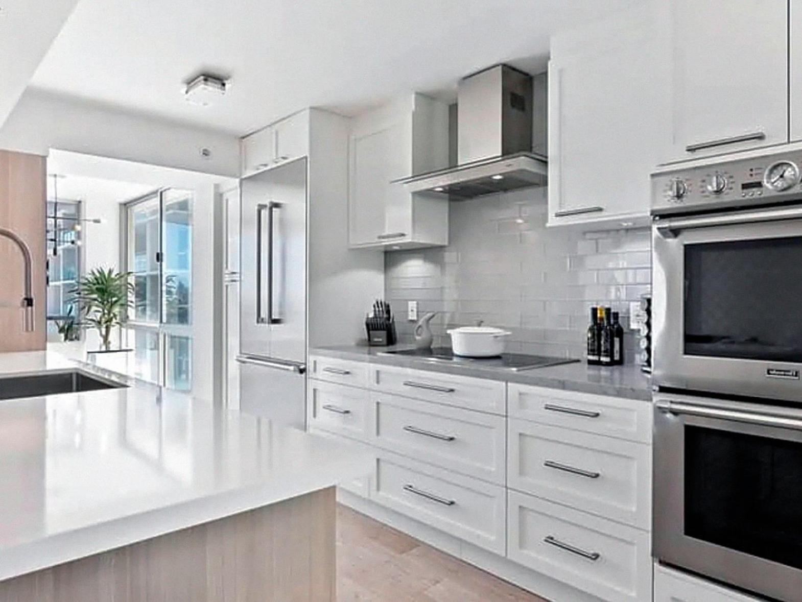Ocean View Santa Monica Three-bedroom Apartment Los Angeles