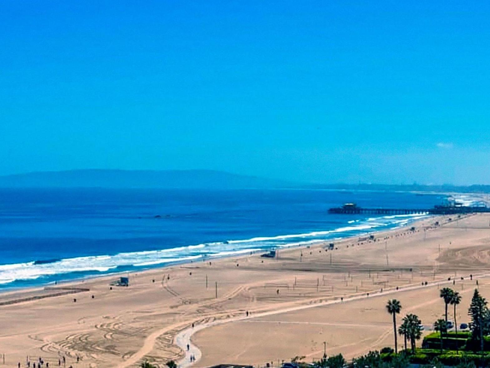 Ocean View Santa Monica Three-bedroom