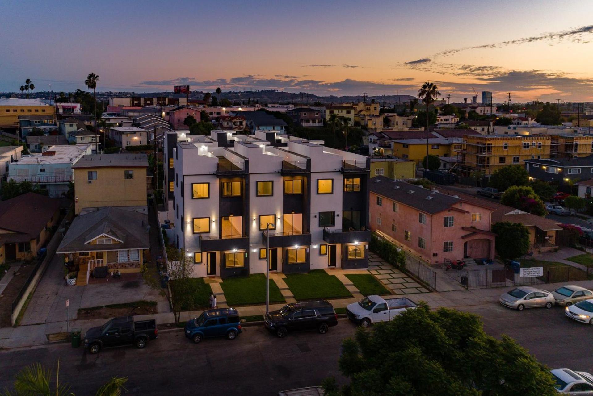 Holiday home Luxury Modern 4 Bedroom With Rooftop Deck #4 Los Angeles