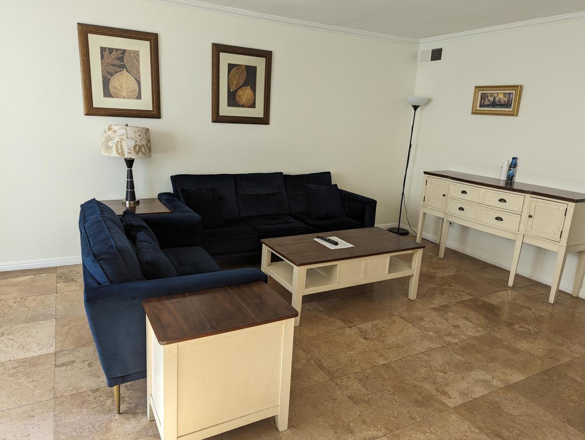 Apartment 2bedroom With Den And 2ba 4 Blocks To Santa Monica Los Angeles