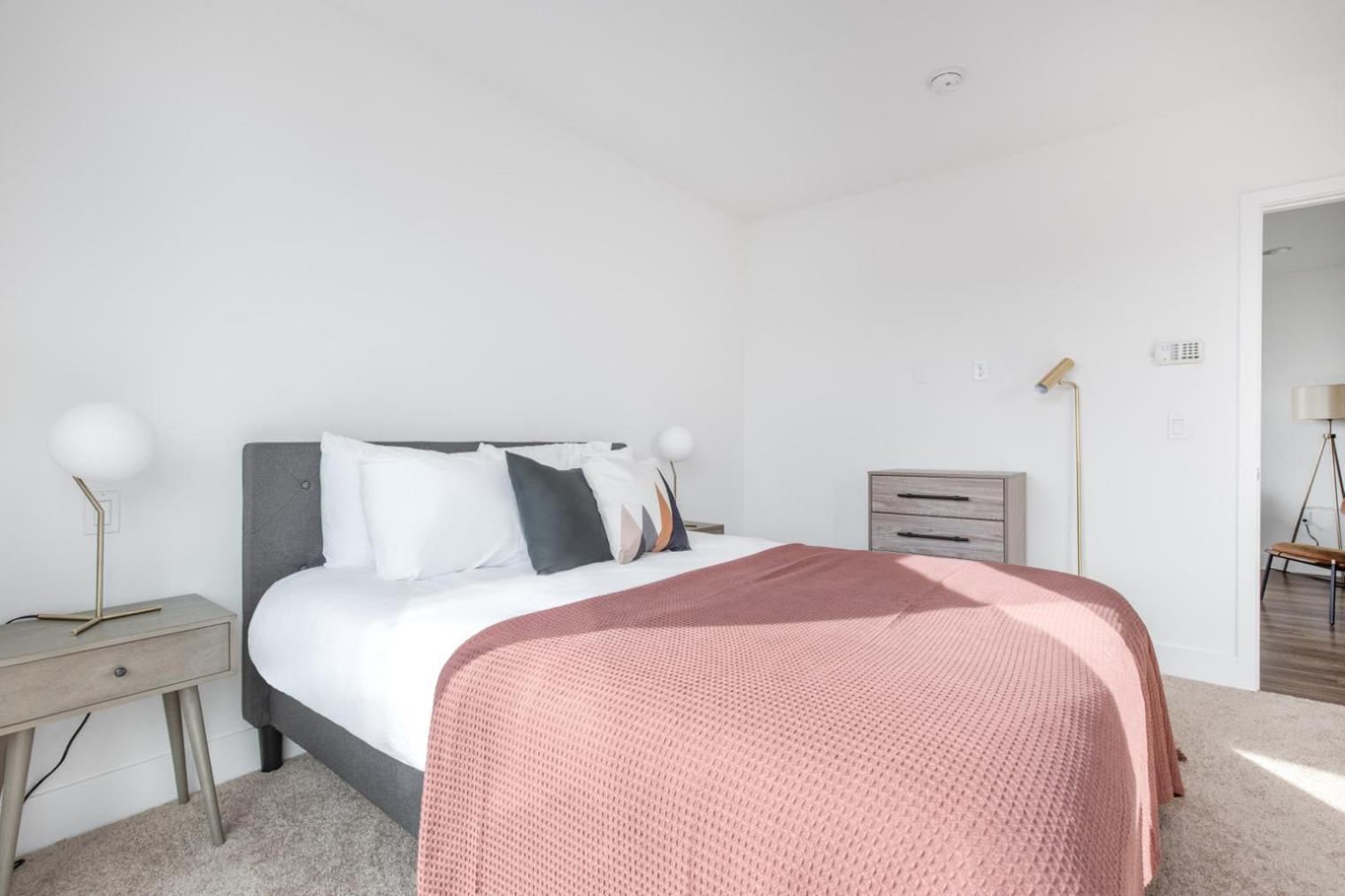 Westwood 2br W Wd Roofdeck Nr Beverly Hills Lax-374 Los Angeles