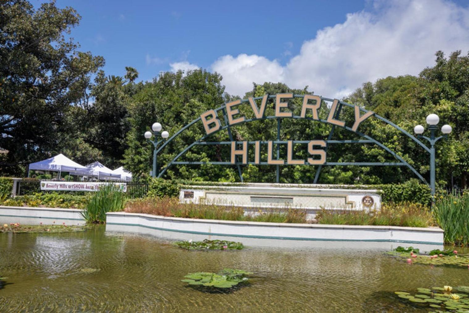 Westwood 2br W Wd Roofdeck Nr Beverly Hills Lax-374 *