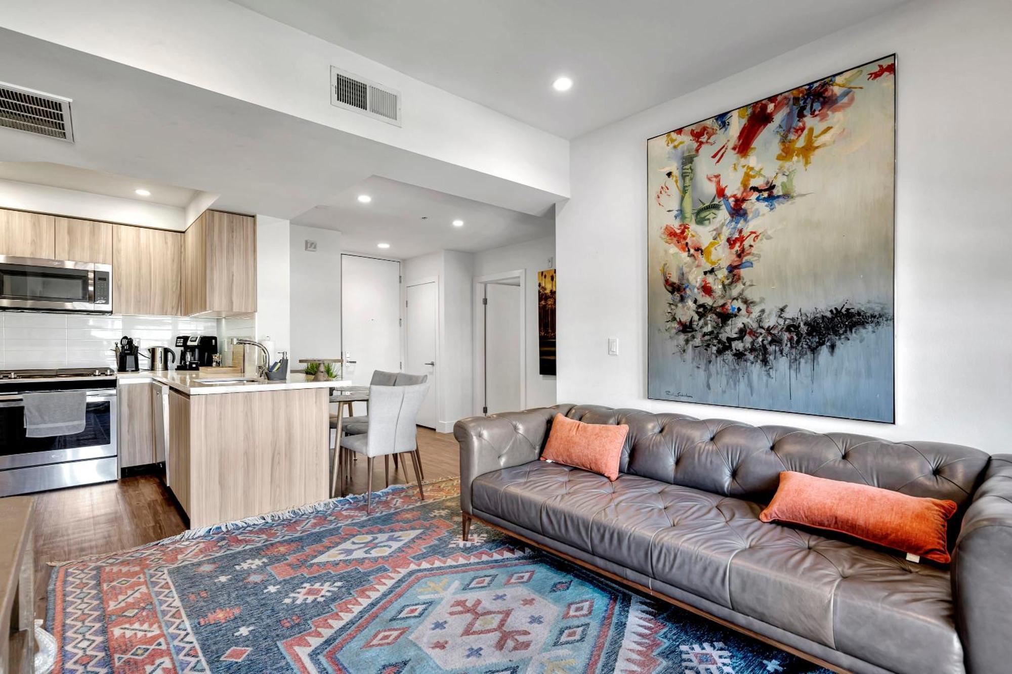 Apartment 13 Luxury Los Angeles