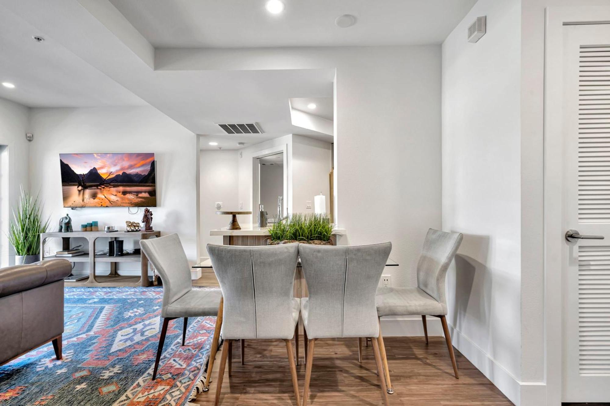 Apartment 13 Luxury *