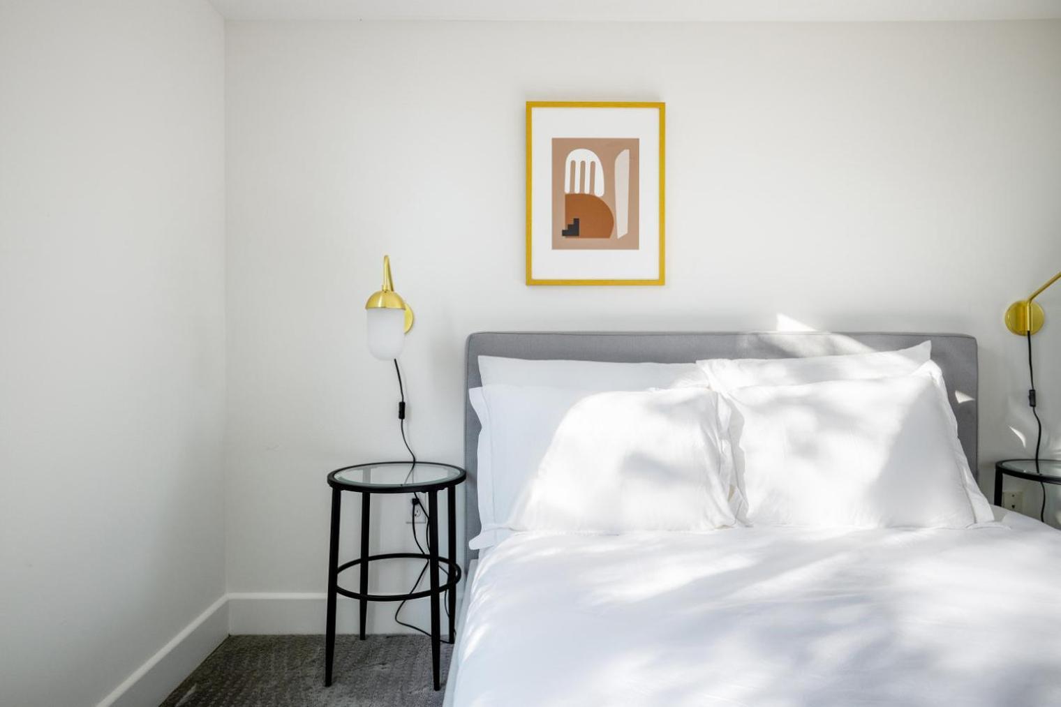 Brentwood 2br W Courtyard Nr Shops Dining Lax-385 * Los Angeles