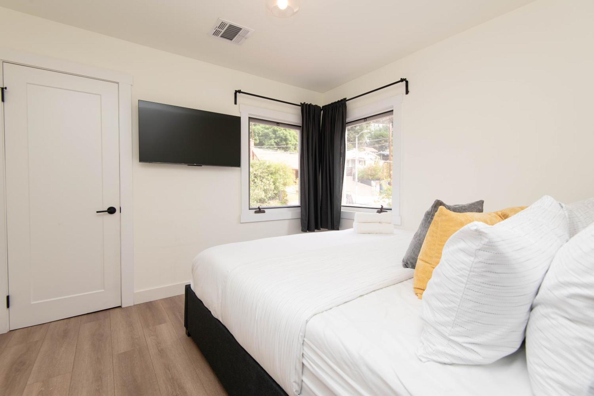 Fun 5 Bedroom House Near Dtla * Los Angeles