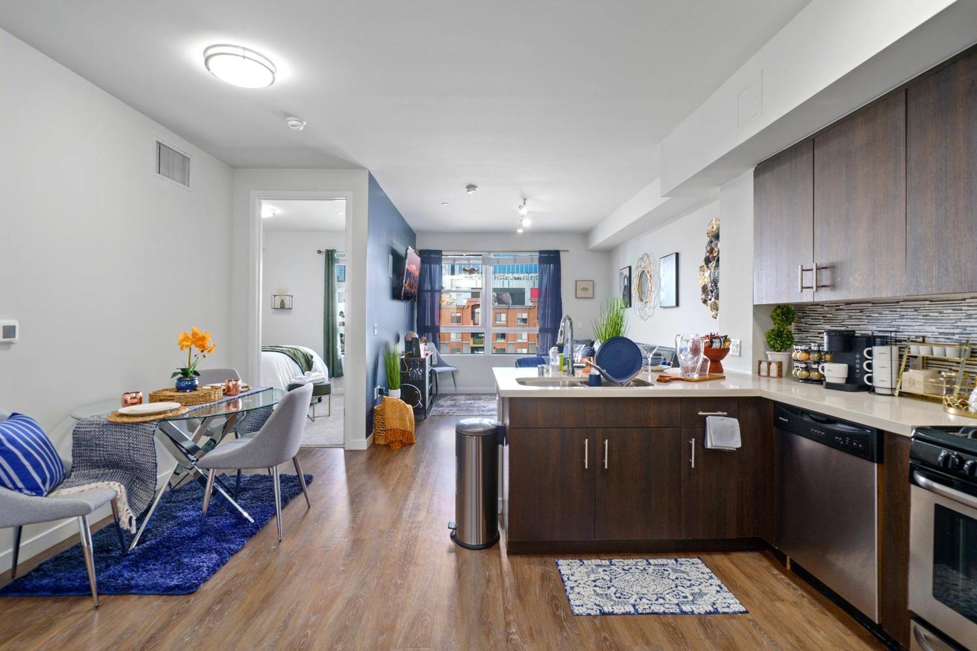 Dtla Escape Skyline Views With Luxury Amenities