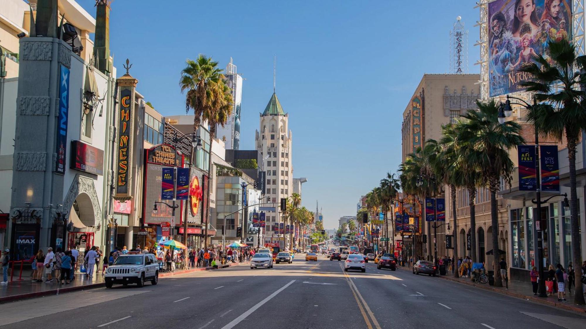 Amazing Large 2 Bedroom West Hollywood Apartment