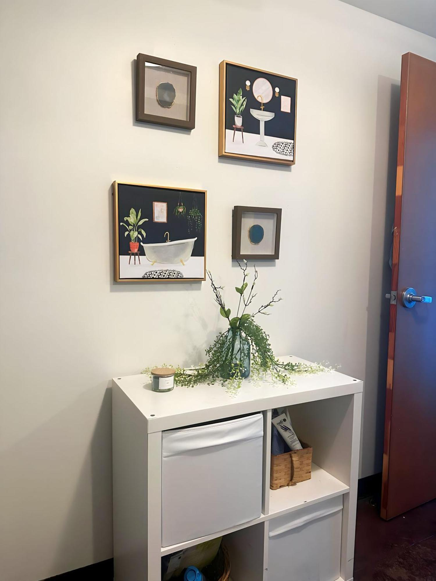 The Continental Dtla Loft Bed & Breakfast *