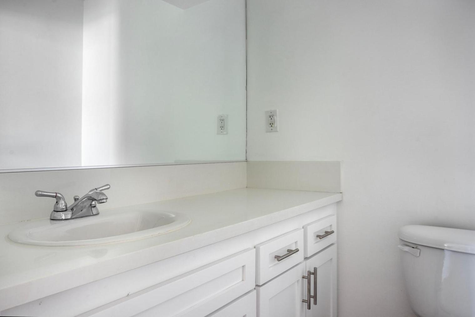 Beverly Hills 2br W Pool Nr Shops Groceries Lax-1131 Apartment