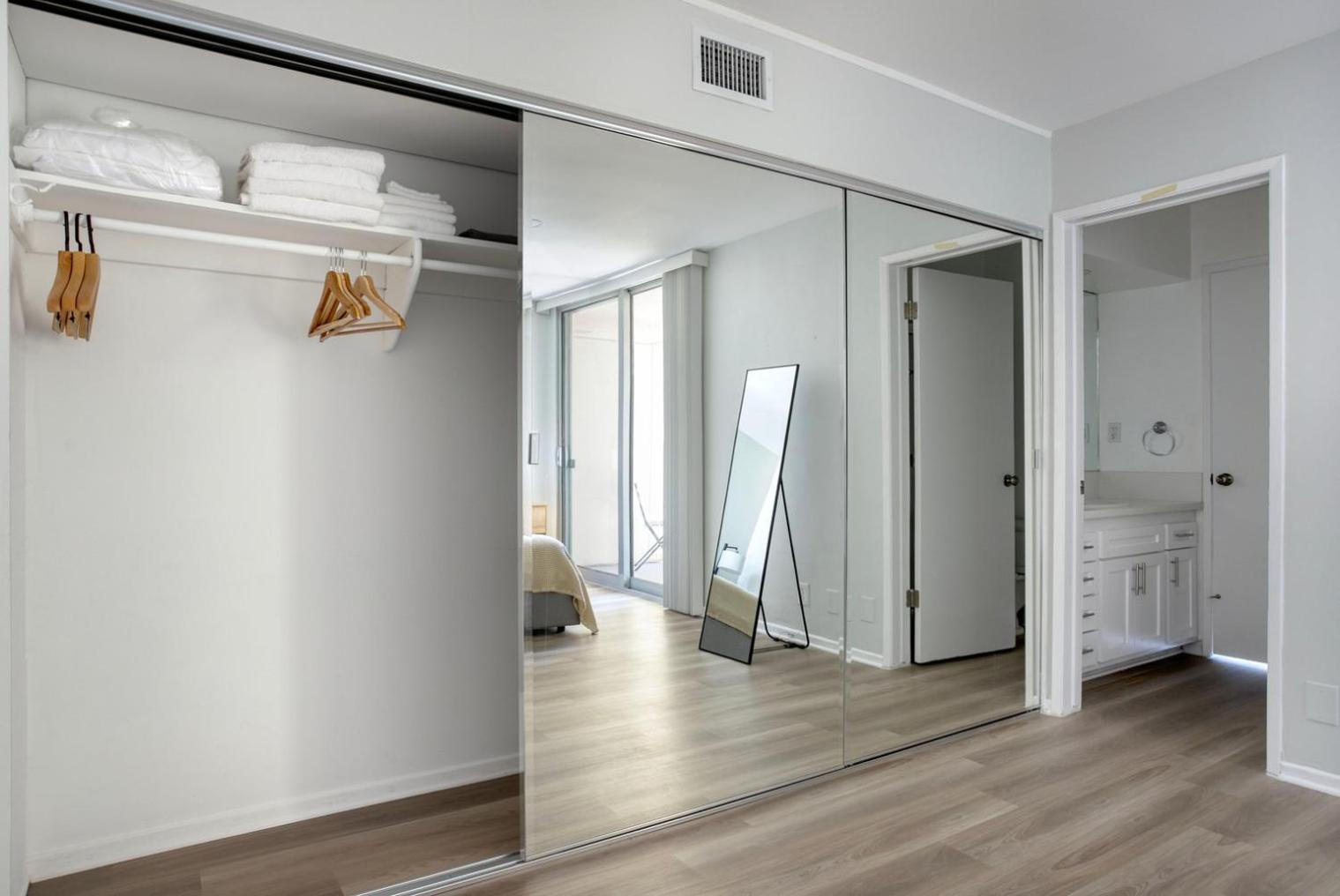 Beverly Hills 2br W Pool Nr Shops Groceries Lax-1131 * Los Angeles