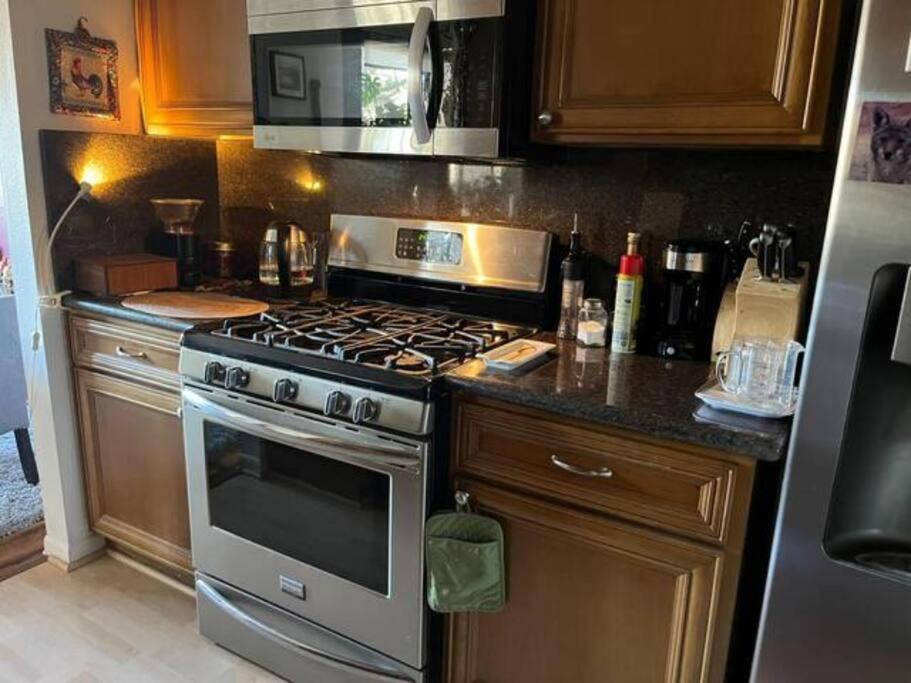Apartamento Spacious 2 Bedrooms. Prime Location *