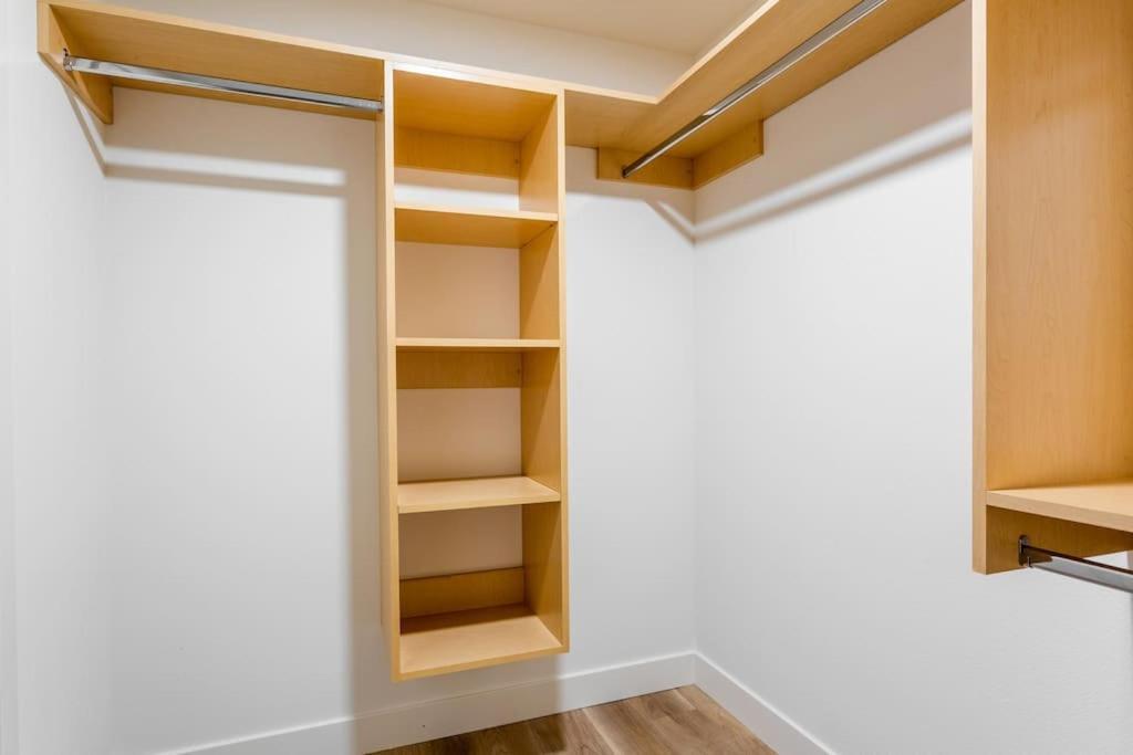 Apartment Ktown 1bd/1ba Unit With Great Amenities *