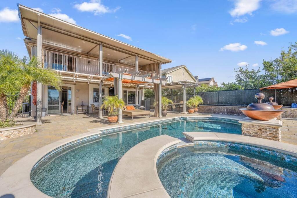 Holiday home ৎ୭the Safty Paradiseৎ୭ H/w Pool Jacuzzi &much Los Angeles