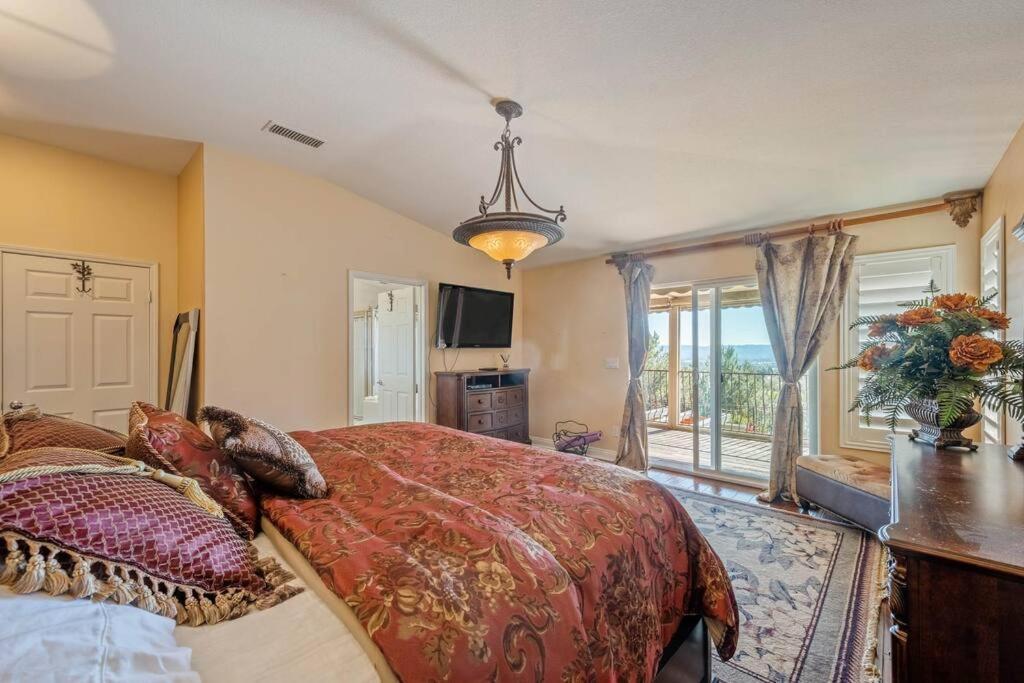 Holiday home ৎ୭the Safty Paradiseৎ୭ H/w Pool Jacuzzi &much Los Angeles