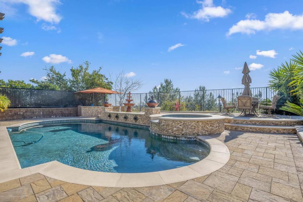 ৎ୭the Safty Paradiseৎ୭ H/w Pool Jacuzzi &much Holiday home Los Angeles