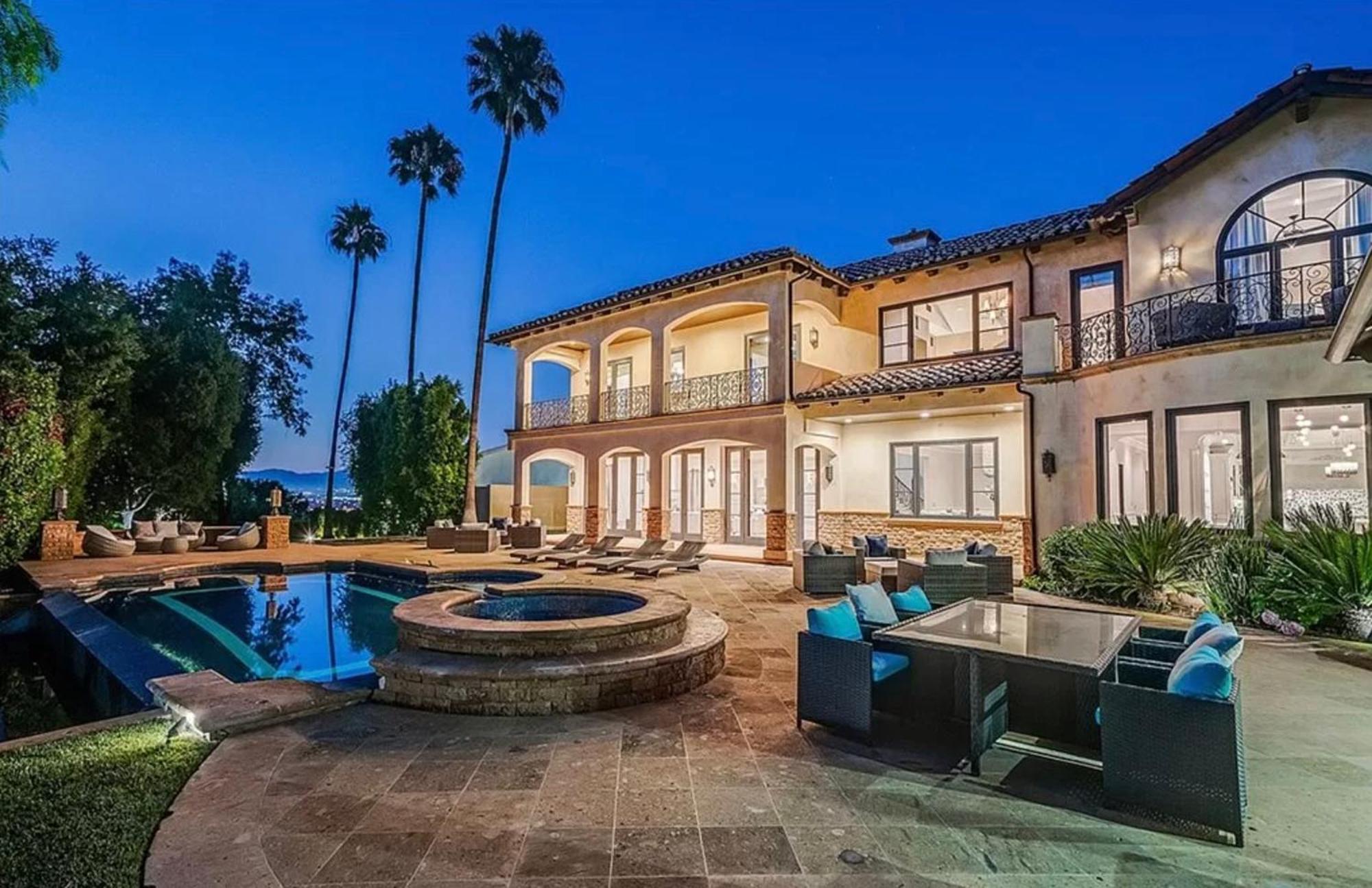 Villa Majestic 6br Mediterranean Mansion With Valley Views & Movie Theater *