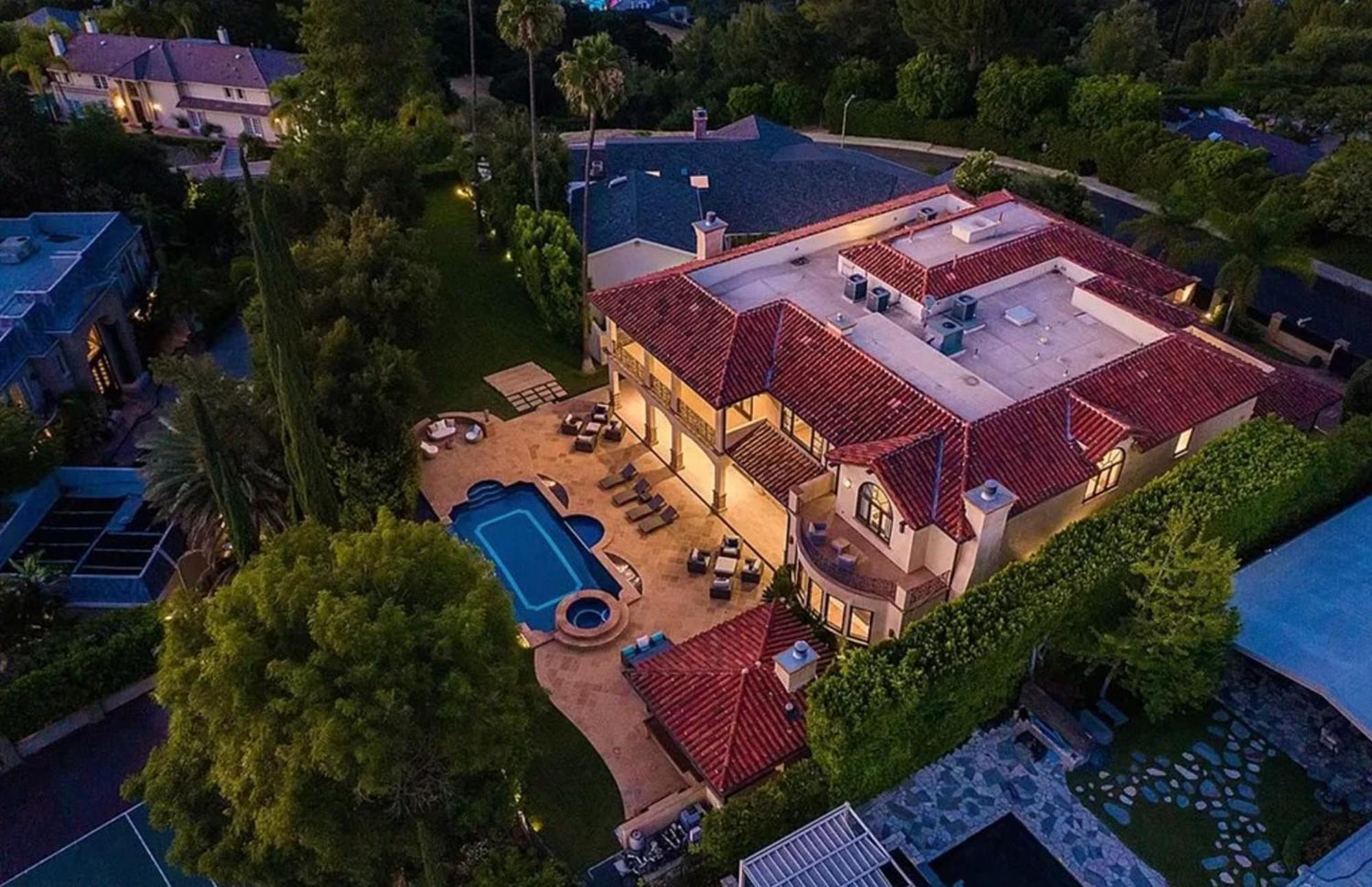 Villa Majestic 6br Mediterranean Mansion With Valley Views & Movie Theater *